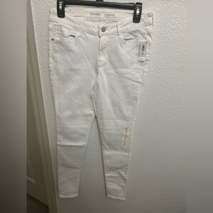 NWT Old Navy Rockstar Jeans